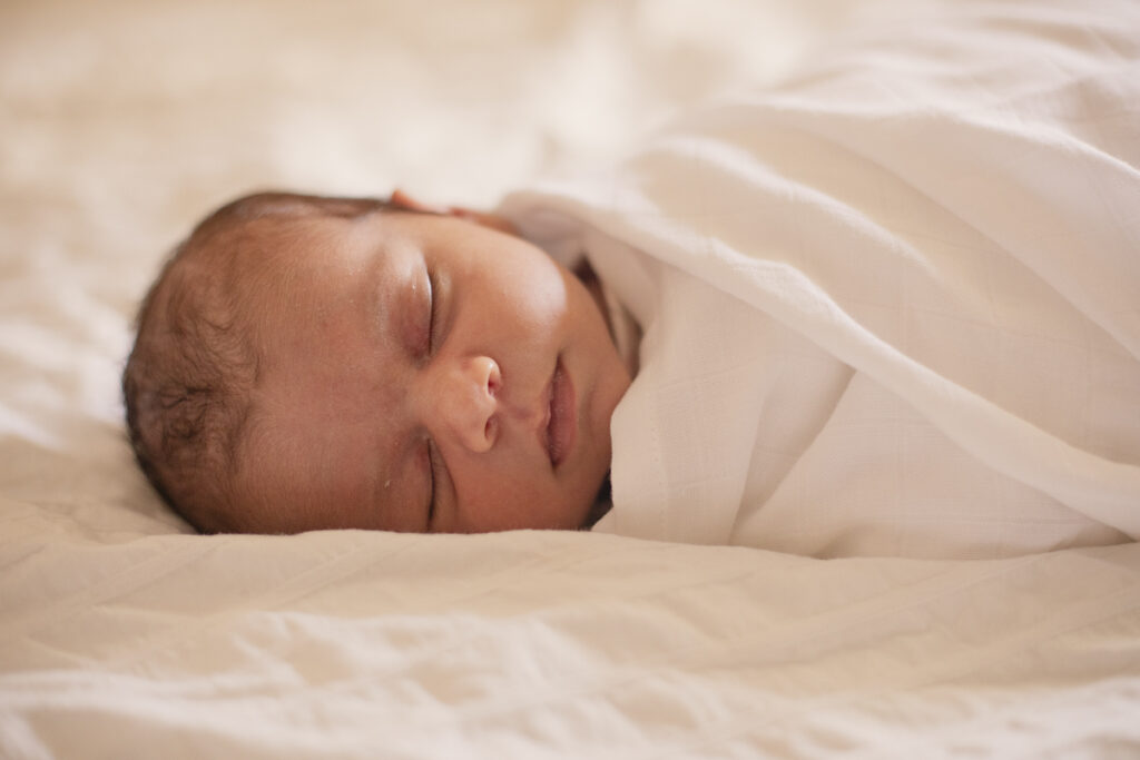 How to Plan Your Newborn Photoshoot. Photo by Jessica Sidenros